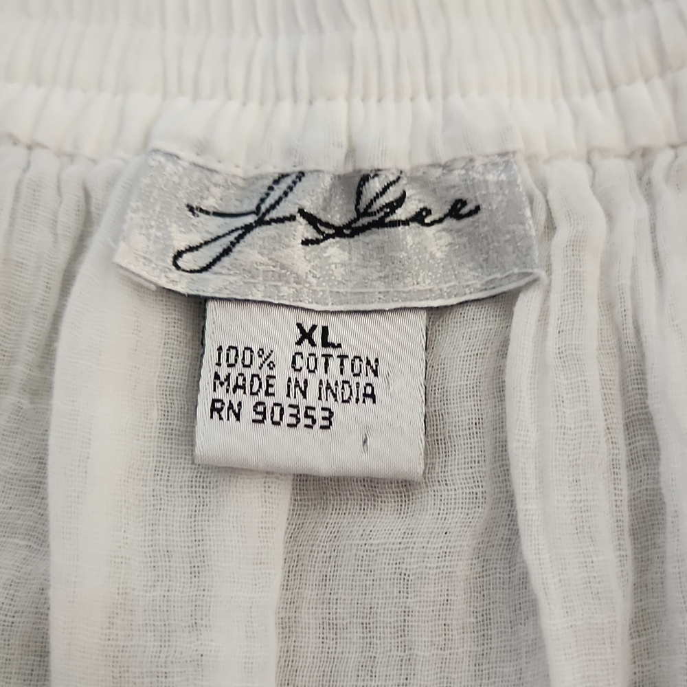 Women's White Lace Tiered Midi Skirt - Picture 5 of 7